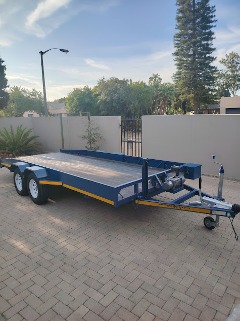 Flat Deck Trailers manufactured by Buffalo Trailers
